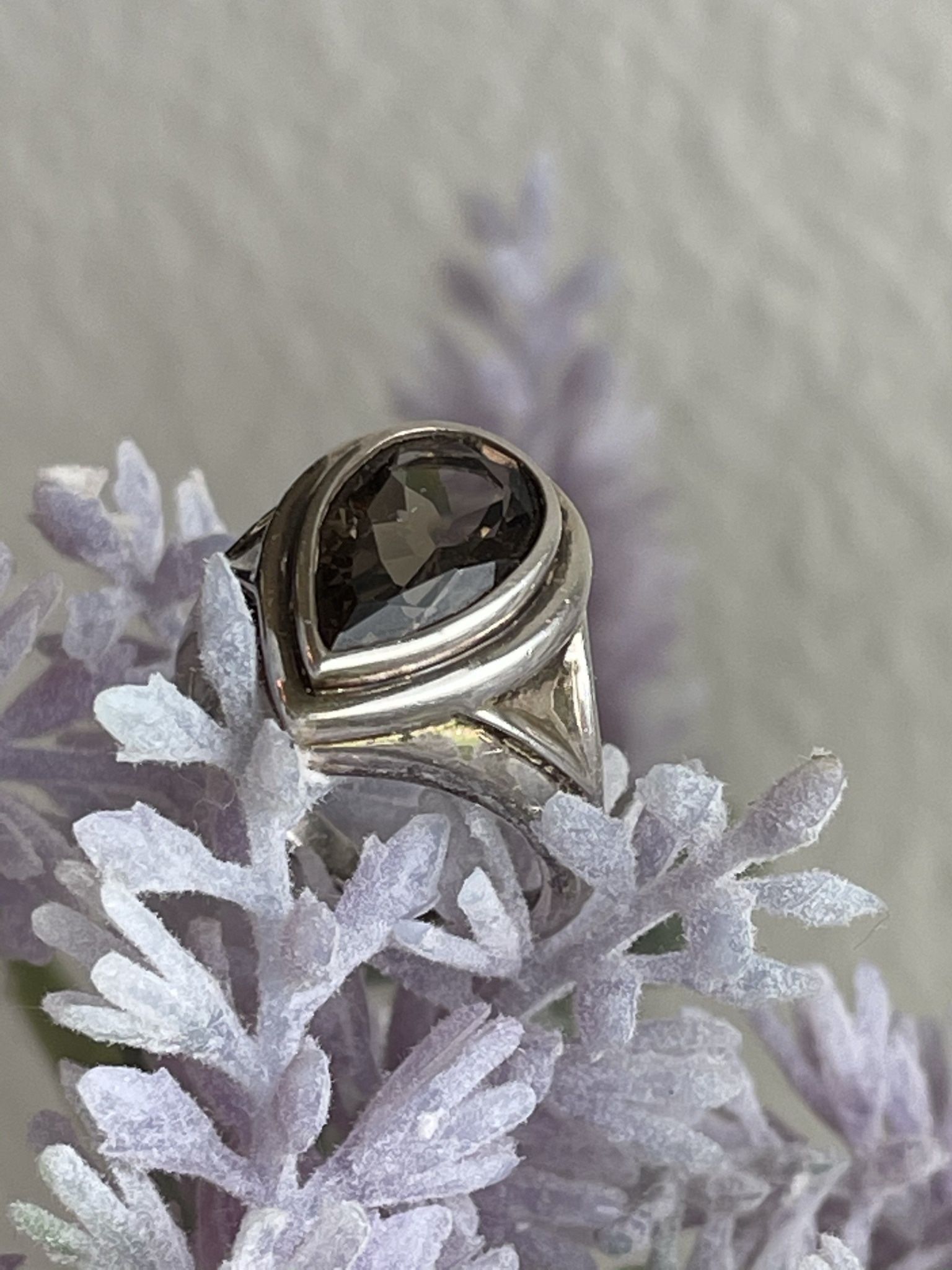 Vintage Silver 925 ring, Size 8