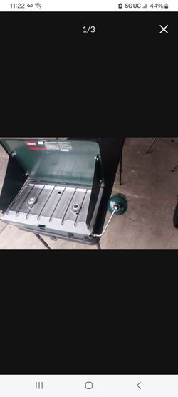 COLEMAN CAMPING STOVE IN EXCELLENT CONDITION USED ONE TIME ONLY