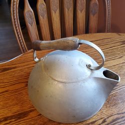 Antique 1930's Wagner Ware Cast Sydney-O Magnalite Art Deco Tea Kettle/Tea Pot 4133M Rarer Model 