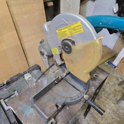 Mikita  Chop Saw LS1000