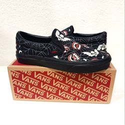 Vans Multiple Sizes Read Entire Description