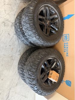 TRUCK WHEEL AND TIRE SET!! GOODYEAR WRANGLER LT
