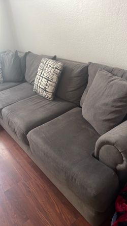 Sectional sofa couch