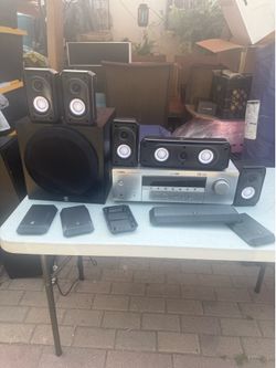 Yamaha receiver and speakers
