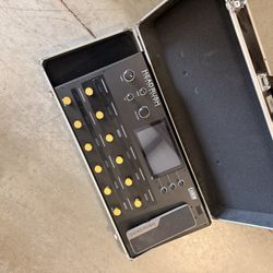 Headrush Pedalboard With Hard Case And Headrush Backpack 