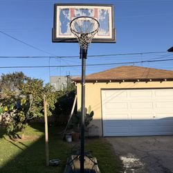Basketball Hoop 