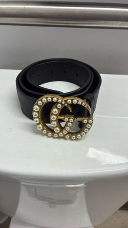 Gucci pearl belt