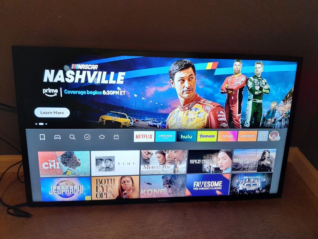 40 Inch Samsung Smart Tv