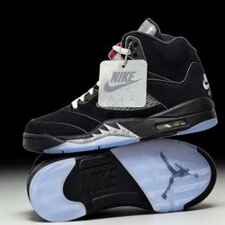 Metallic Nike Air Jordan 5
