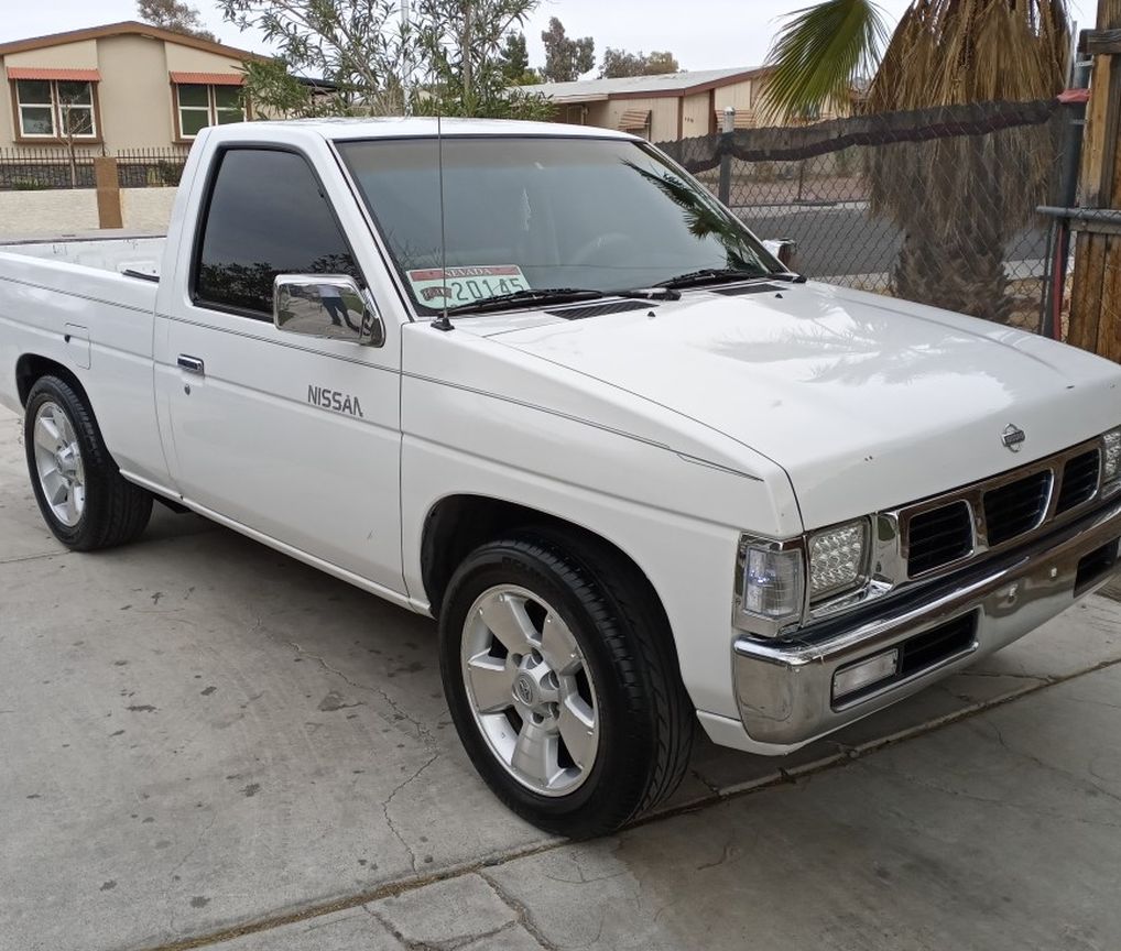 1995 Nissan Pickup