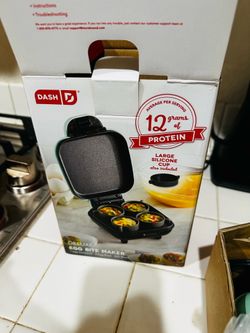 Dash Deluxe Egg Bite Maker ( Brand new)