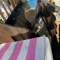 Free Items Must Be Gone Today 