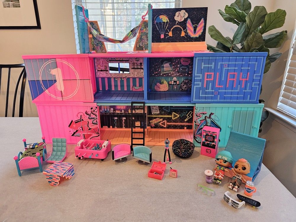 OMG LOL SURPRISE Playsets