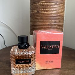 Valentino Donna Born In Roma – Brand New