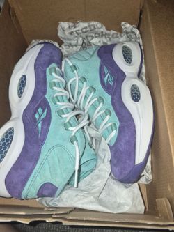 Reebok shoes 8.5