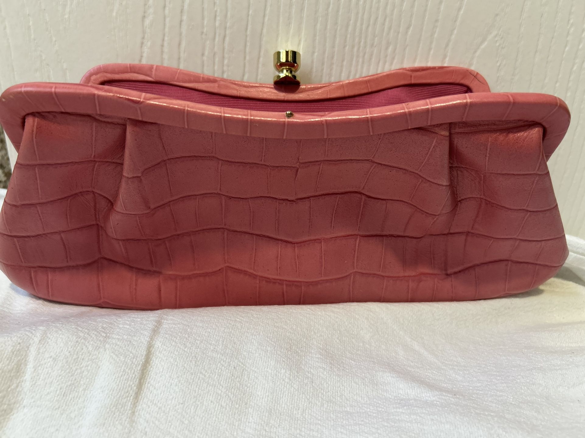 Crocodile clutch bag Banana Republic Pink