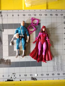 Loose Quicksilver and Scarlett Witch 