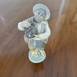 Lladro Porcelain Figurine Boy with Sack – Repair or Display Piece