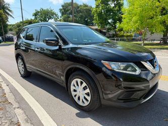 2016 Nissan rogué sv