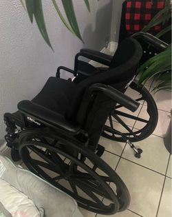 Sit wheelchair
