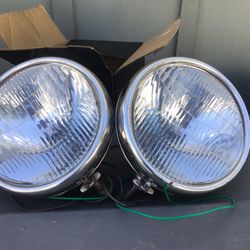 1932 FORD HEADLIGHTS