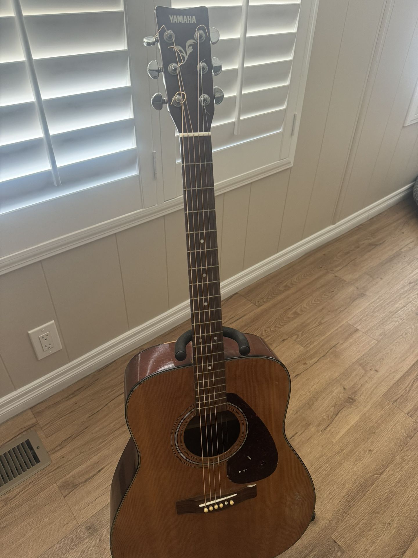 Yamaha Beginner Guitar