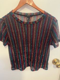 Short sleeve crop top size s