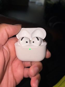 APPLE AIRPODS 4th GENERATION