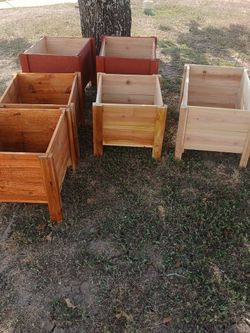 HANDMADE CEDAR PLANTERS