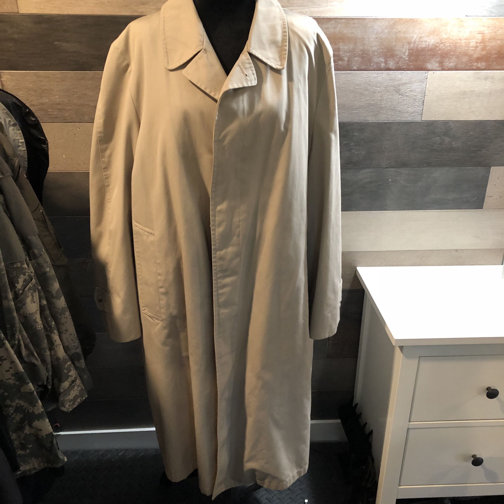 VTG LONDON TOWNE Jacket Mens Tan Thermal Removable Liner Long Trench Coat SZ 44