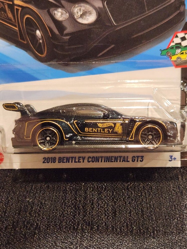 Hot Wheels 2018 Bentley Continental GT3