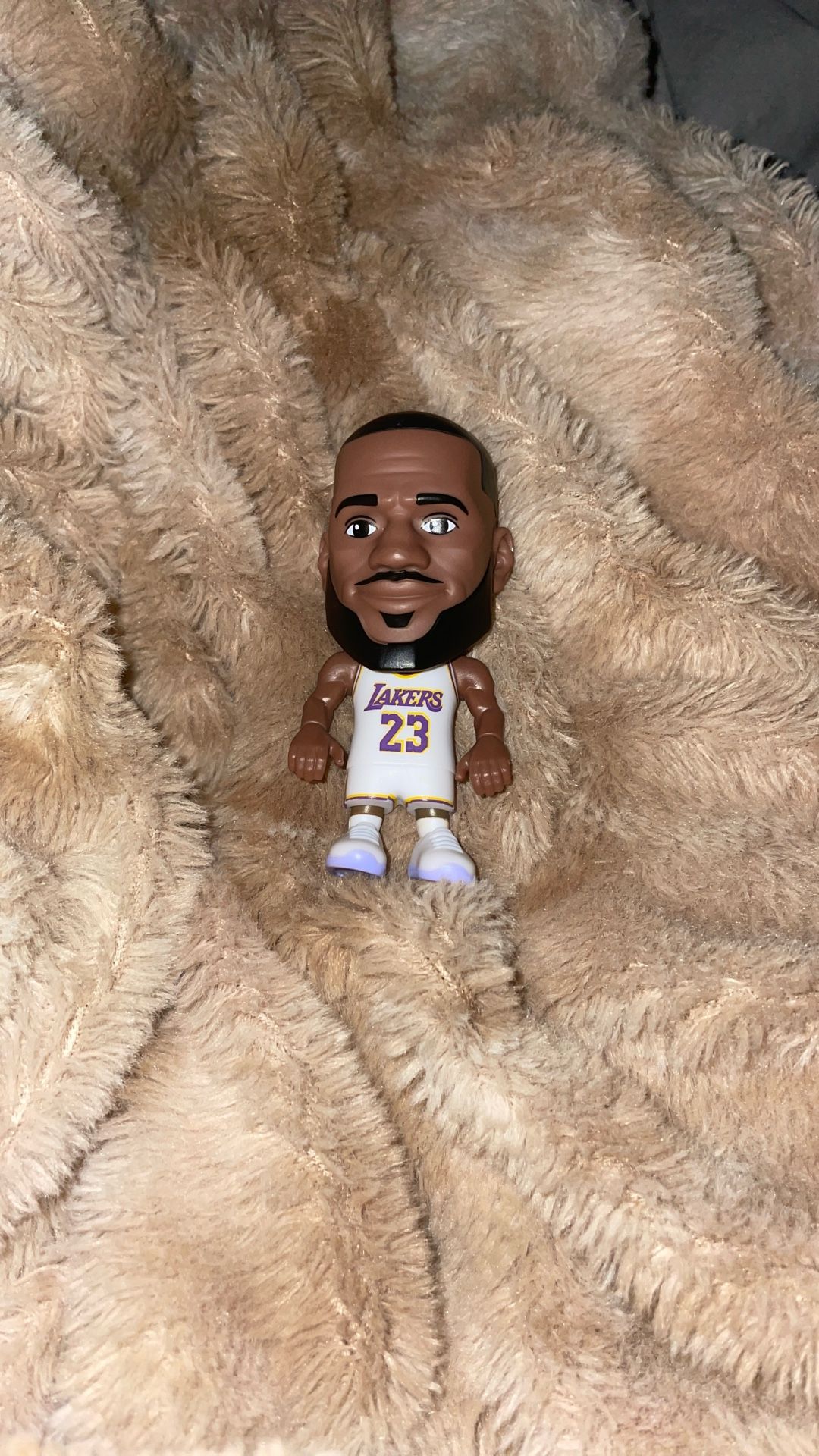 lebron james NBA ballers toy