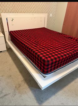 Queen platform bed for sale