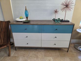 Mid Century Modern Dresser :Newer NOT Vintage