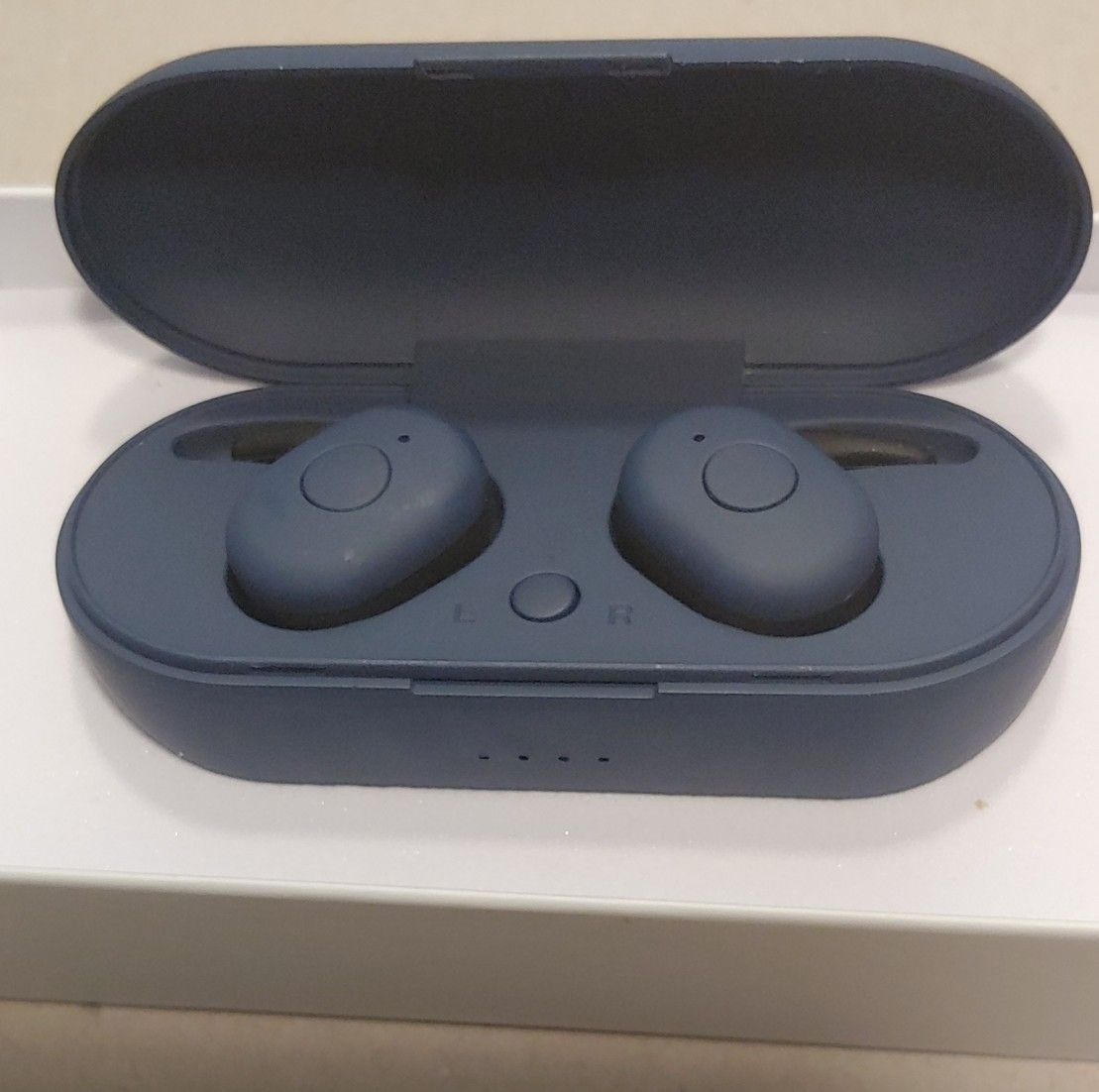 5.0 Wireless Stereo Earbuds