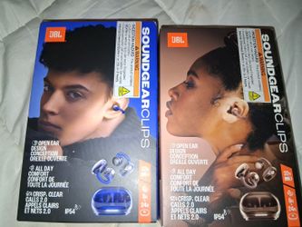 Jbl earphones sound gear clips
