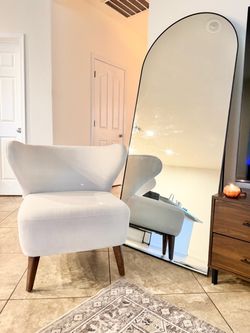 Modern Accent Chair