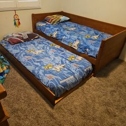 Twin Trundle Bed