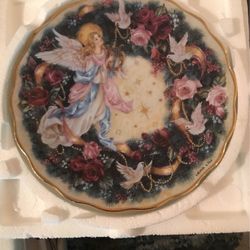 Lena Liu’s Holiday Angels Collection Plate No 259B Glad Tidings