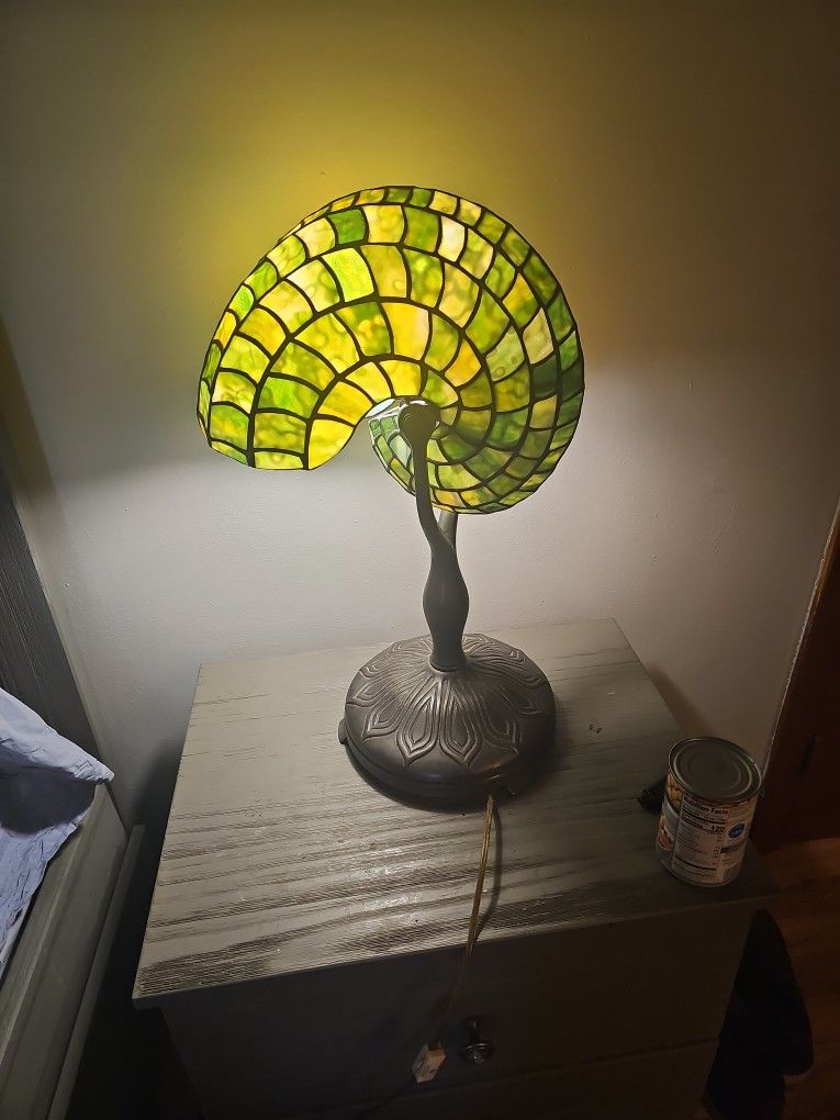 Tiffany Style Lamp
