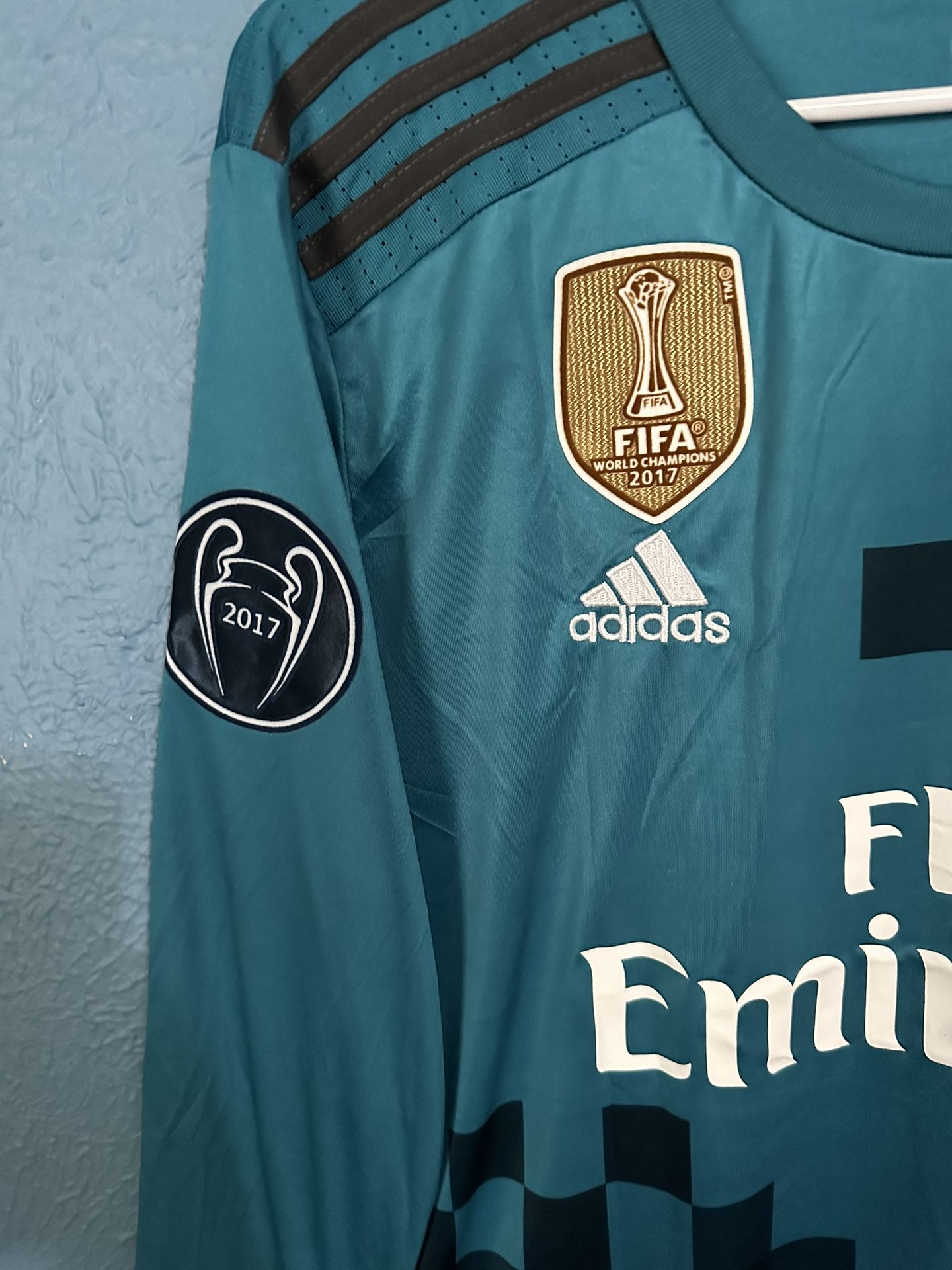 18/19 Real Madrid 3rd kit soccer jersey Bale for Sale in Raleigh, NC -  OfferUp