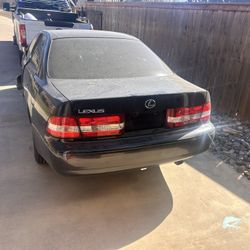 2000 Lexus ES 300