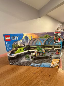 LEGO CITY EXPRESS PASSENGER TRAIN SET 60337