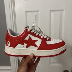 Red Bapestas w/ box
