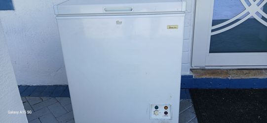 DEEP FREEZER