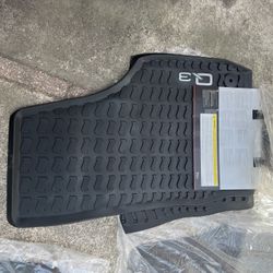 2015-2018 Audi Q3 OEM All Weather Floor Mats(NEW)