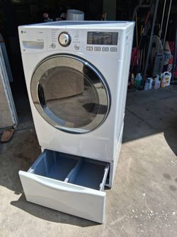 LG Stackable High Efficiency Energy Saving Gas Dryer With Pedestal (3 Months Warranty)