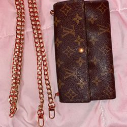 Womens Louis Vuitton wallet