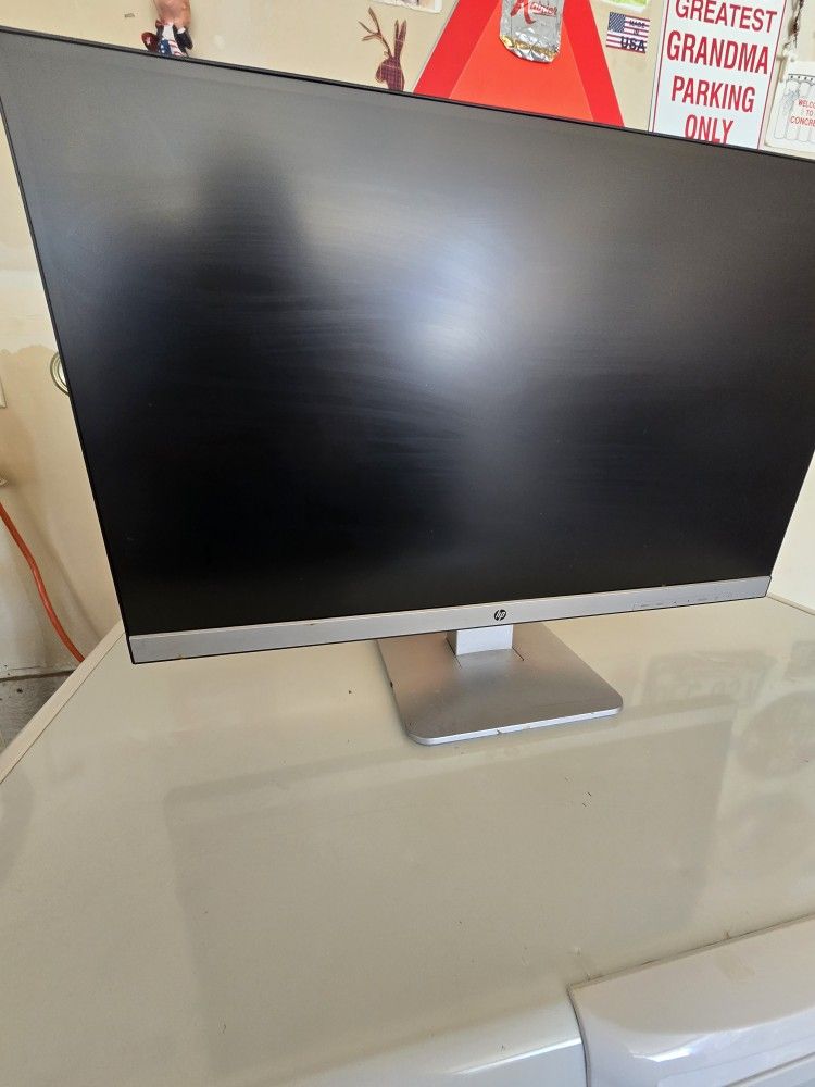 HP OMEN 27q QHD 165Hz Gaming Monitor