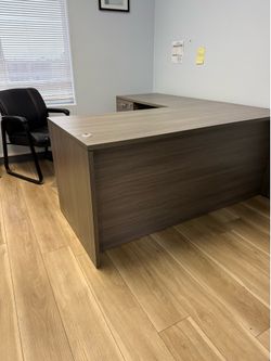 Office Desk